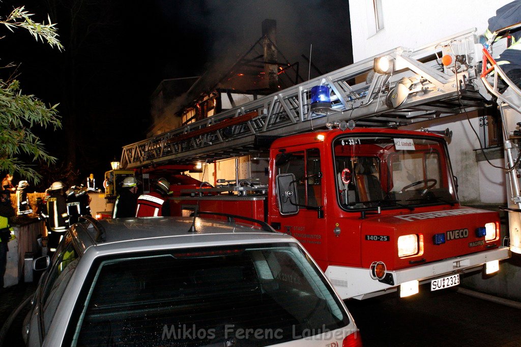 Fachwerkhaus ausgebrannt in Koenigswinter P03.jpg